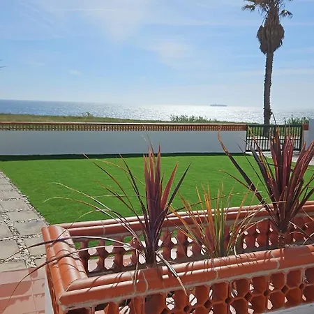 Casa Sol E Mar Em Porto Covo-2